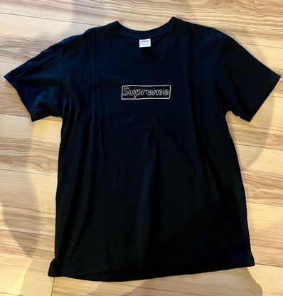 Supreme KAWS Chalk Logo Tee "Black"