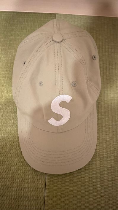 Supreme Ventile® S Logo 6-Panel "Stone"