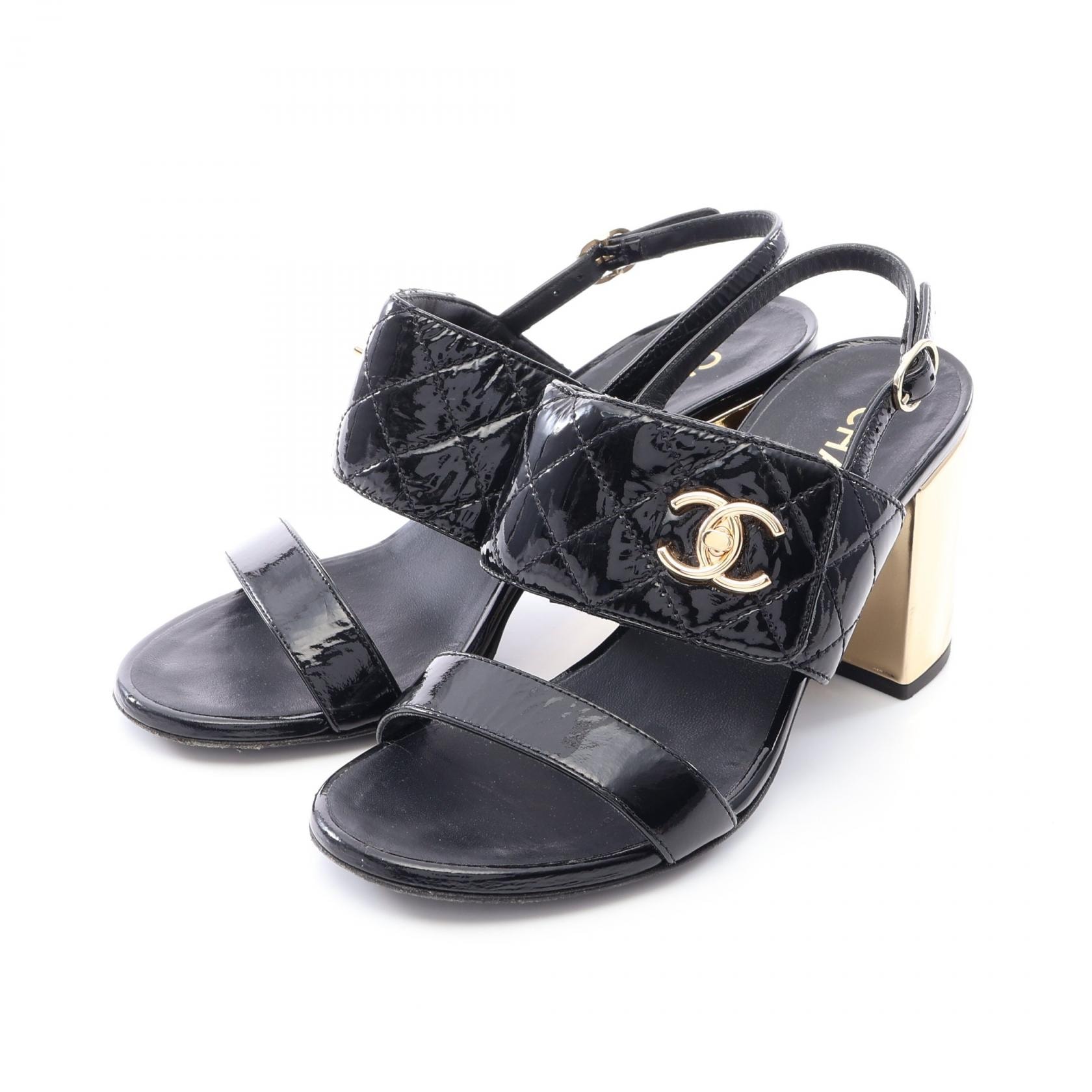 シャネル CHANEL マトラッセ ターンロック サンダル 靴 パテントレザー レディース ブラック系 【中古】