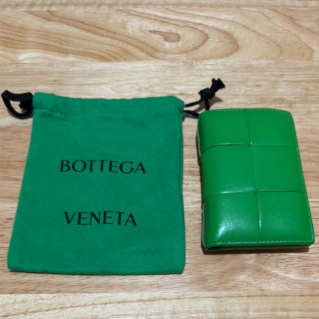 Bottega Veneta Cassette Flap Card Case "Parakeet"