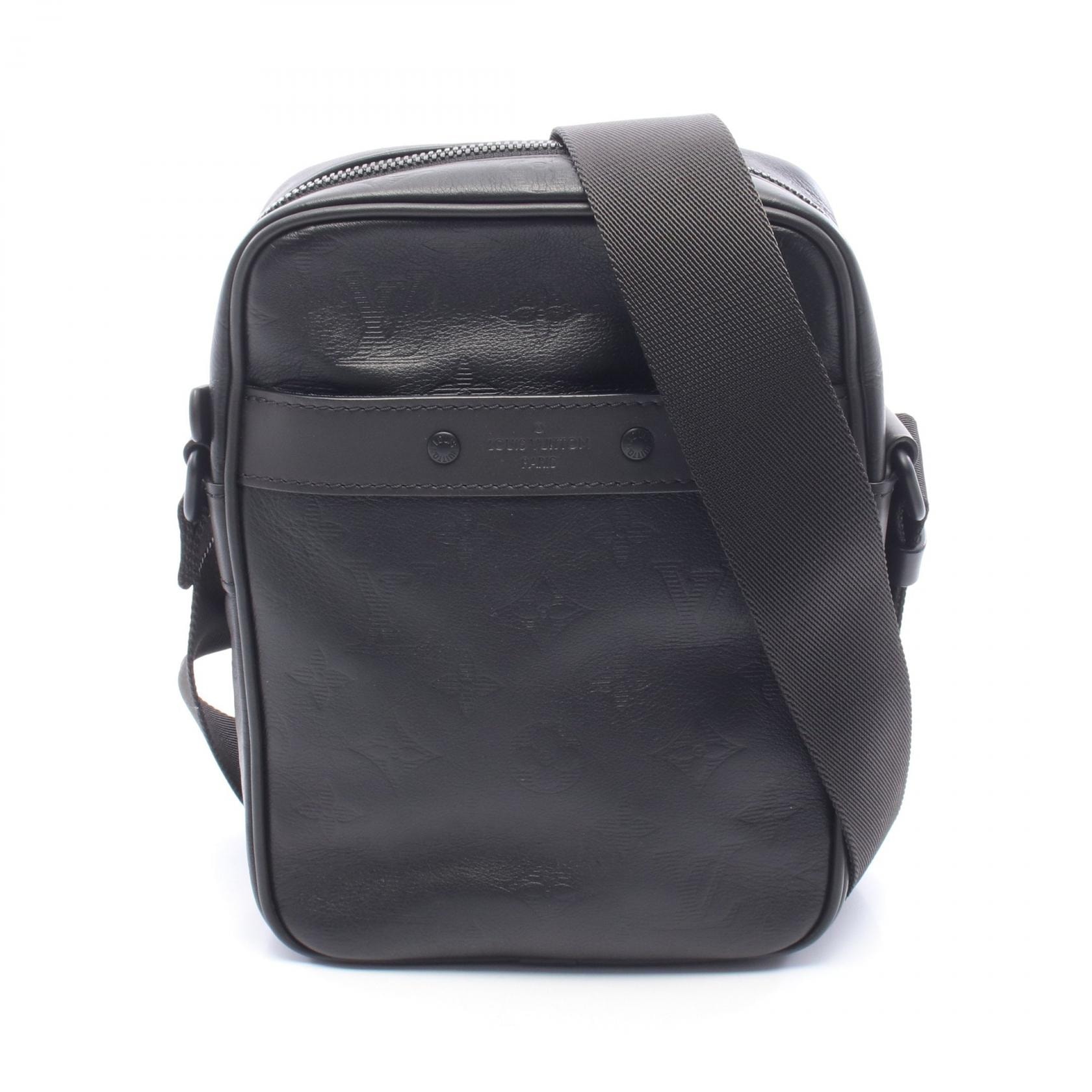 ルイ・ヴィトン LOUIS VUITTON ダヌーヴPM NM ショルダーバッグ バッグ レザー モノグラム・シャドウ ノワール メンズ ブラック系 M44972 【中古】