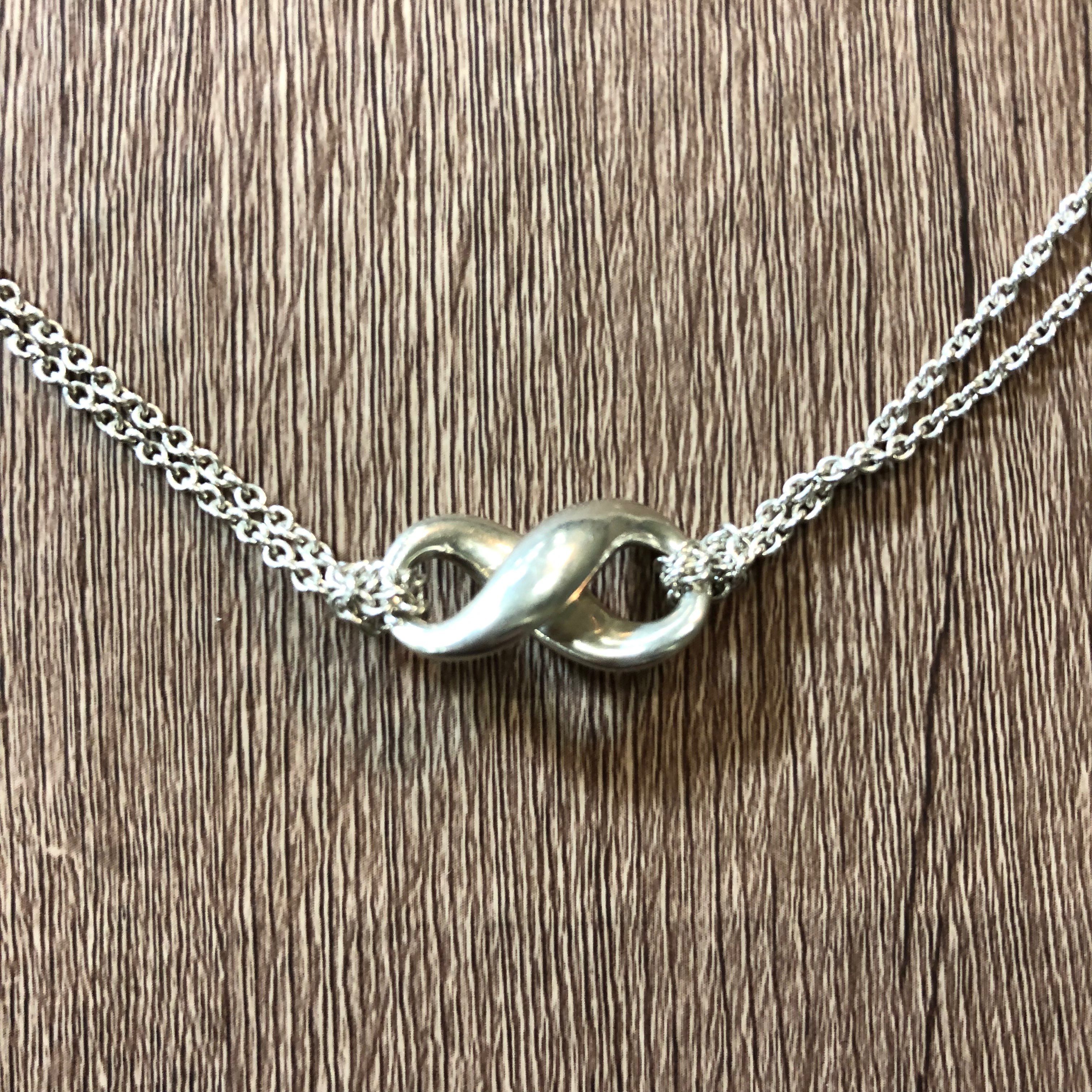 Tiffany & Co Infinity Pendant Necklace "Silver"