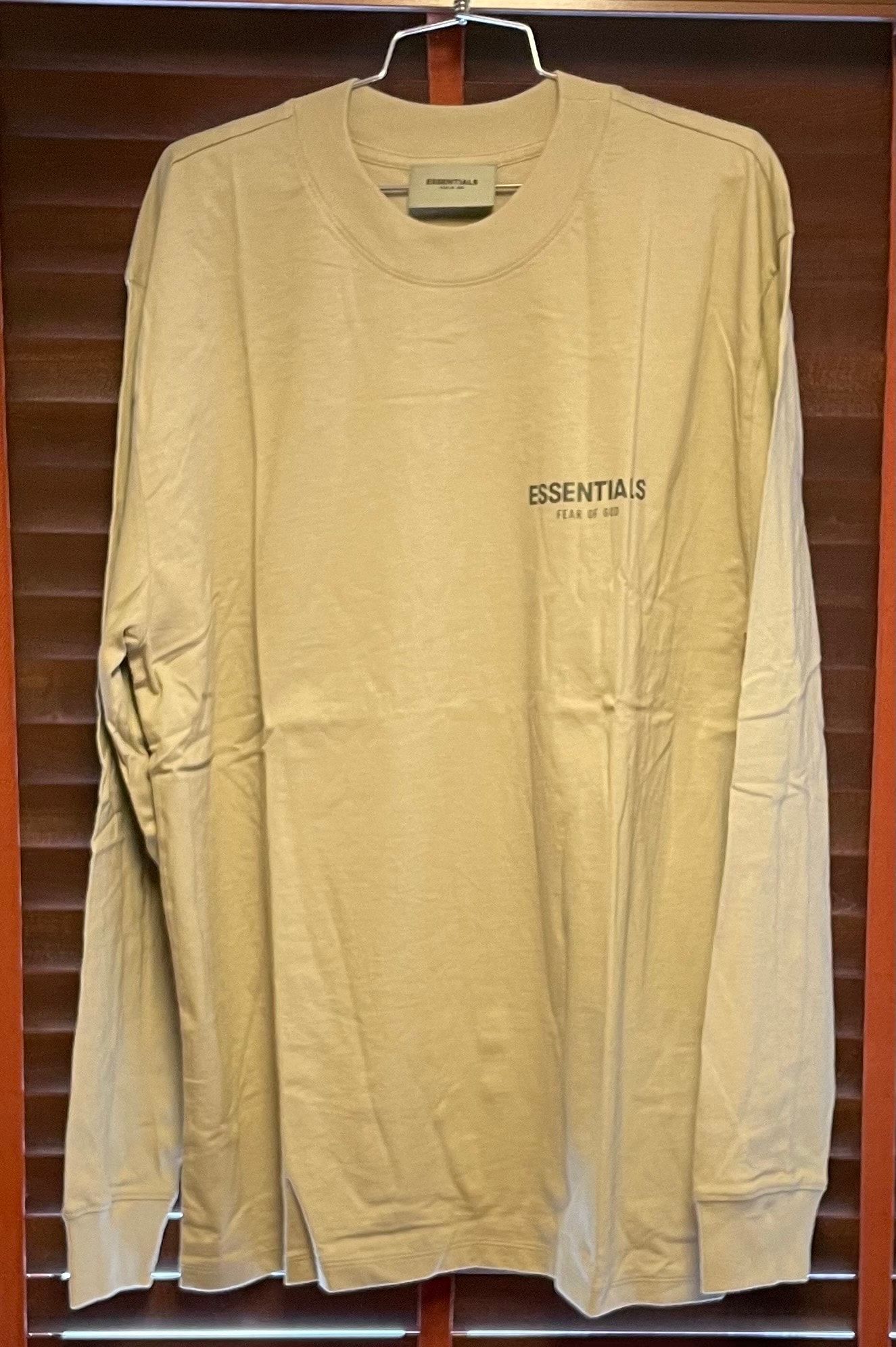 FEAR OF GOD ESSENTIALS LS TEE "string"