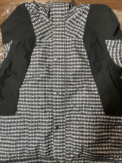 Supreme x The North Face Studded Mountain Light Jacket "Black"