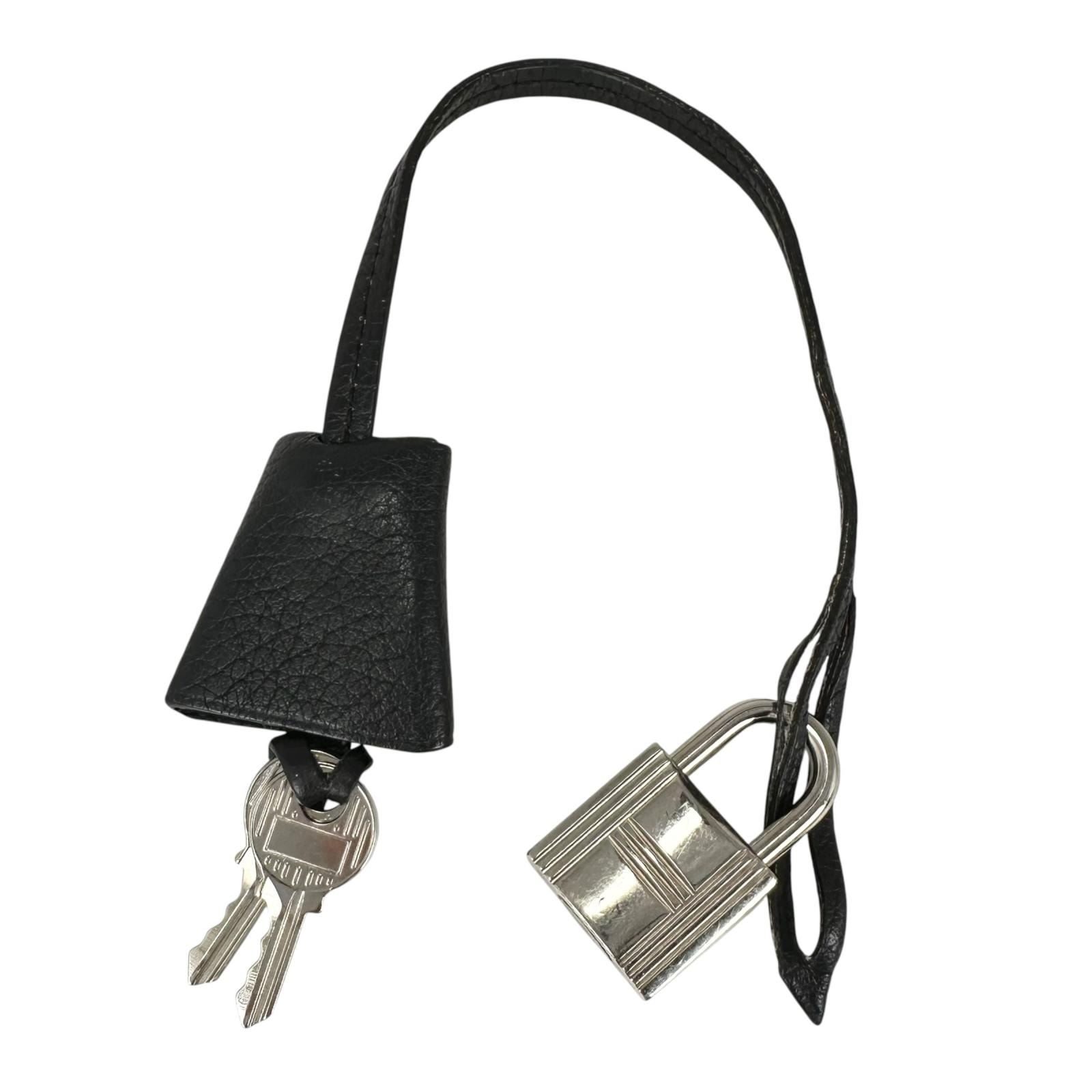 HERMES エルメス クロシェット カデナ 牛革/メタル ブラック メンズ【中古】