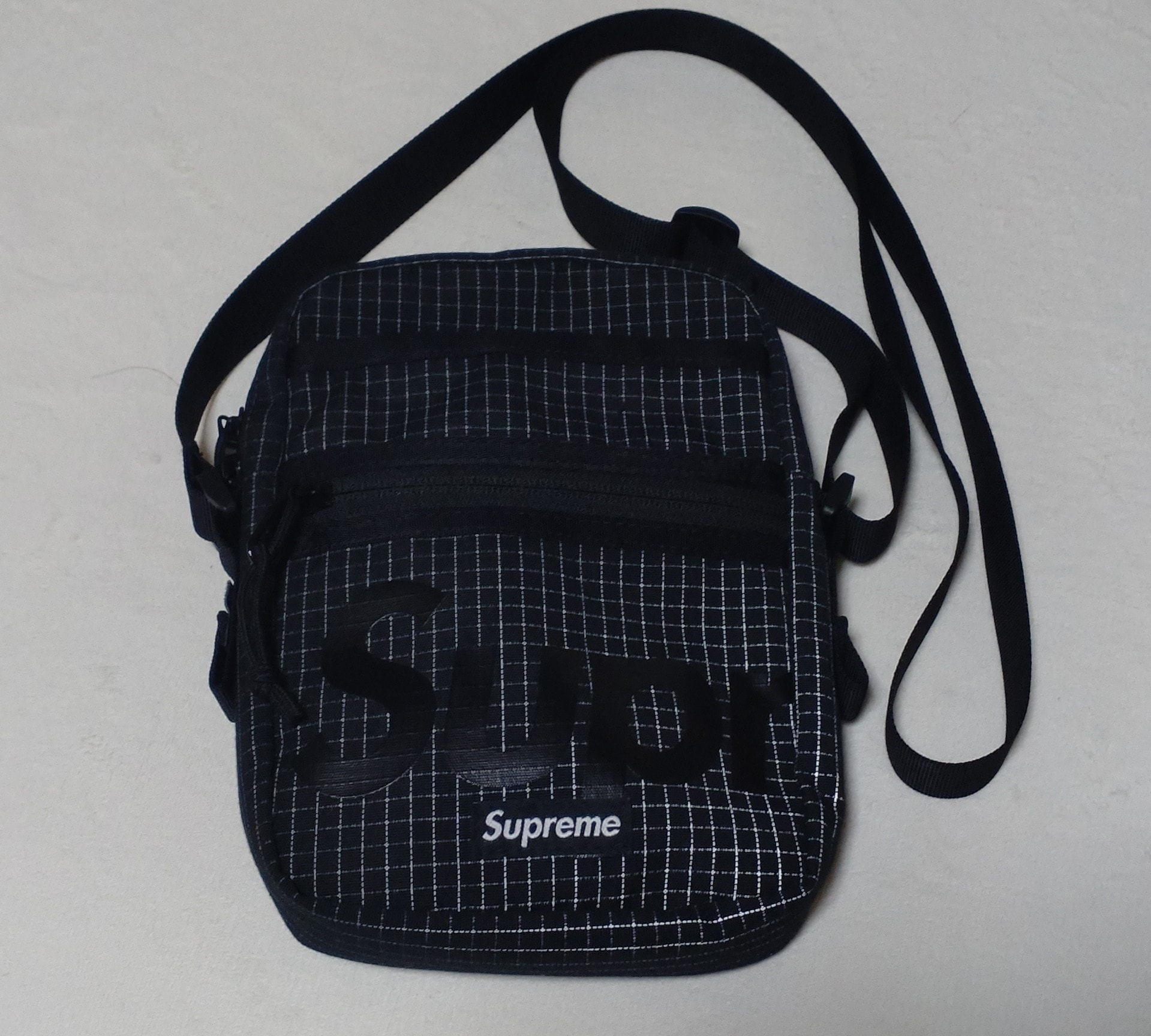 Supreme Shoulder Bag "Black" (24SS)