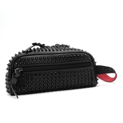 Christian Louboutin(クリスチャンルブタン)Blaster ブラスター スパイクスタッズ セカンドバッグ クラッチバッグ ブラック レザー レッド ロゴ ハンドストラップ メンズ 1205207【中古】