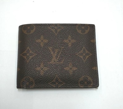 Louis Vuitton Marco Wallet NM Monogram