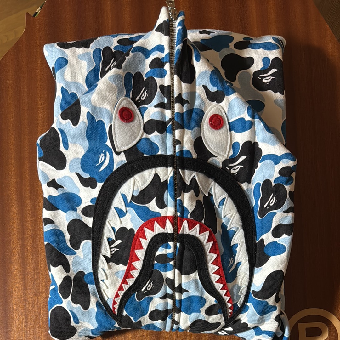 中国限定カラー SHARK FULL ZIP HOODIE シャークパーカー