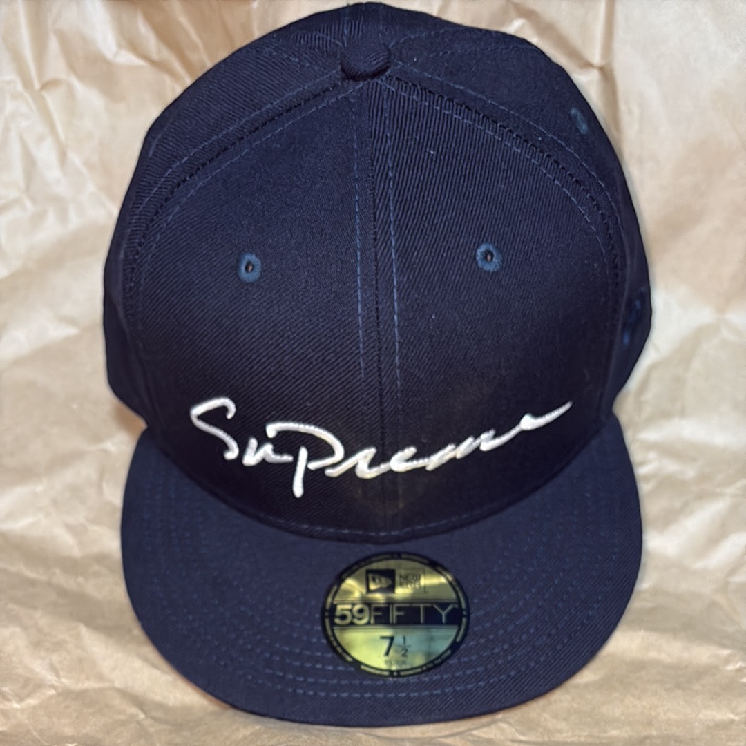 Supreme Classic Script New Era "Navy"