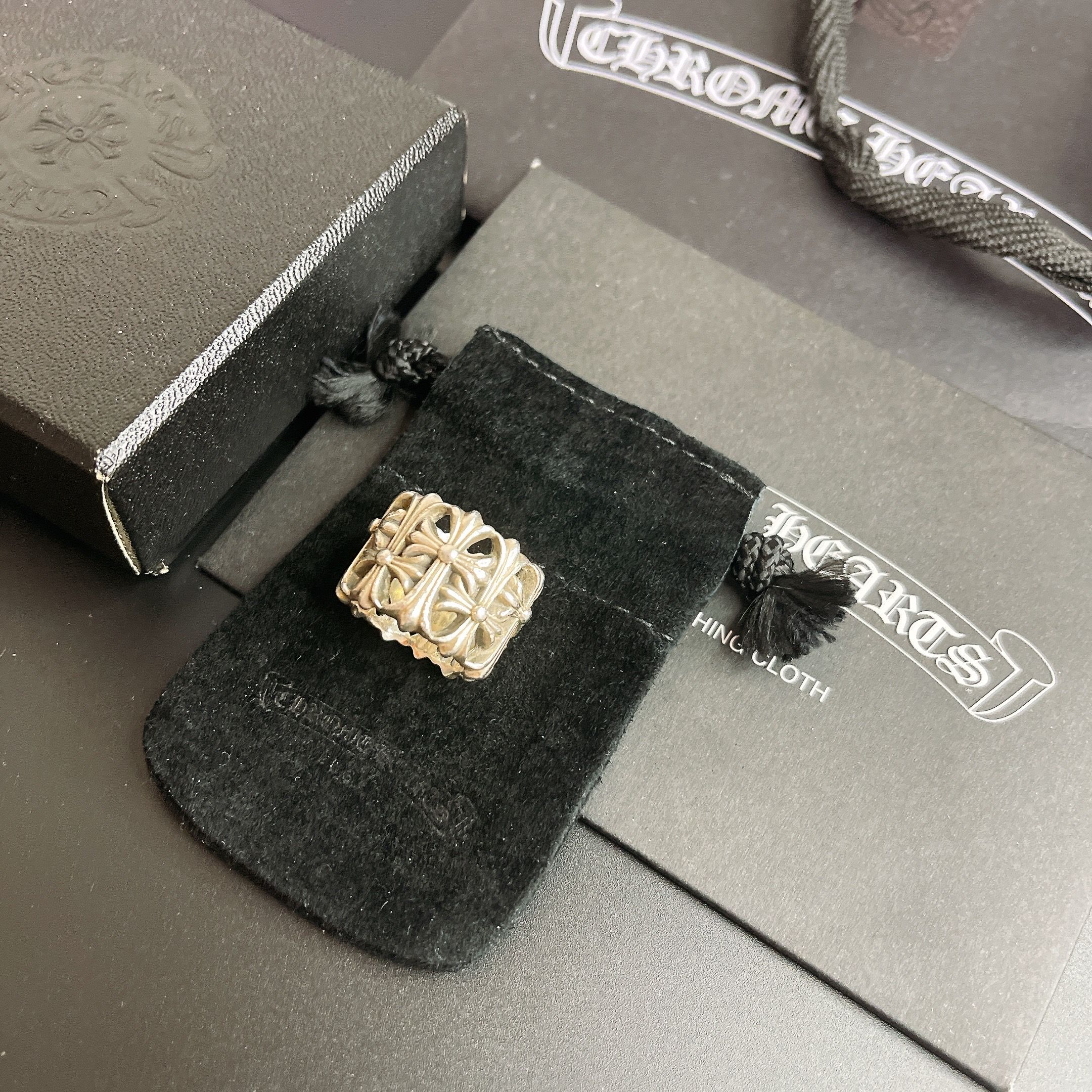 Chrome Hearts Cemetery Cross Ring "Silver"