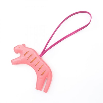 エルメス HERMES ルールー チャーム アクセサリー レザー アニョーミロ アニョーミロ ローズアザレ レディース ピンク系 / マルチカラー 【中古】