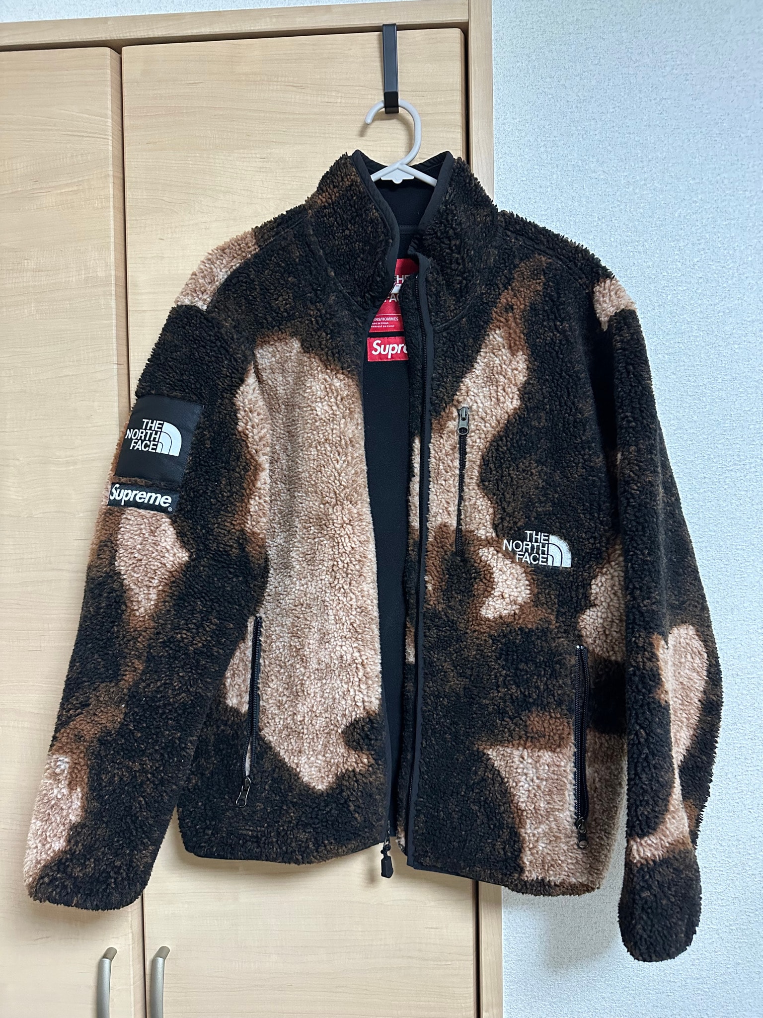 Supreme x The North Face Bleached Denim Print Fleece Jacket "Black"