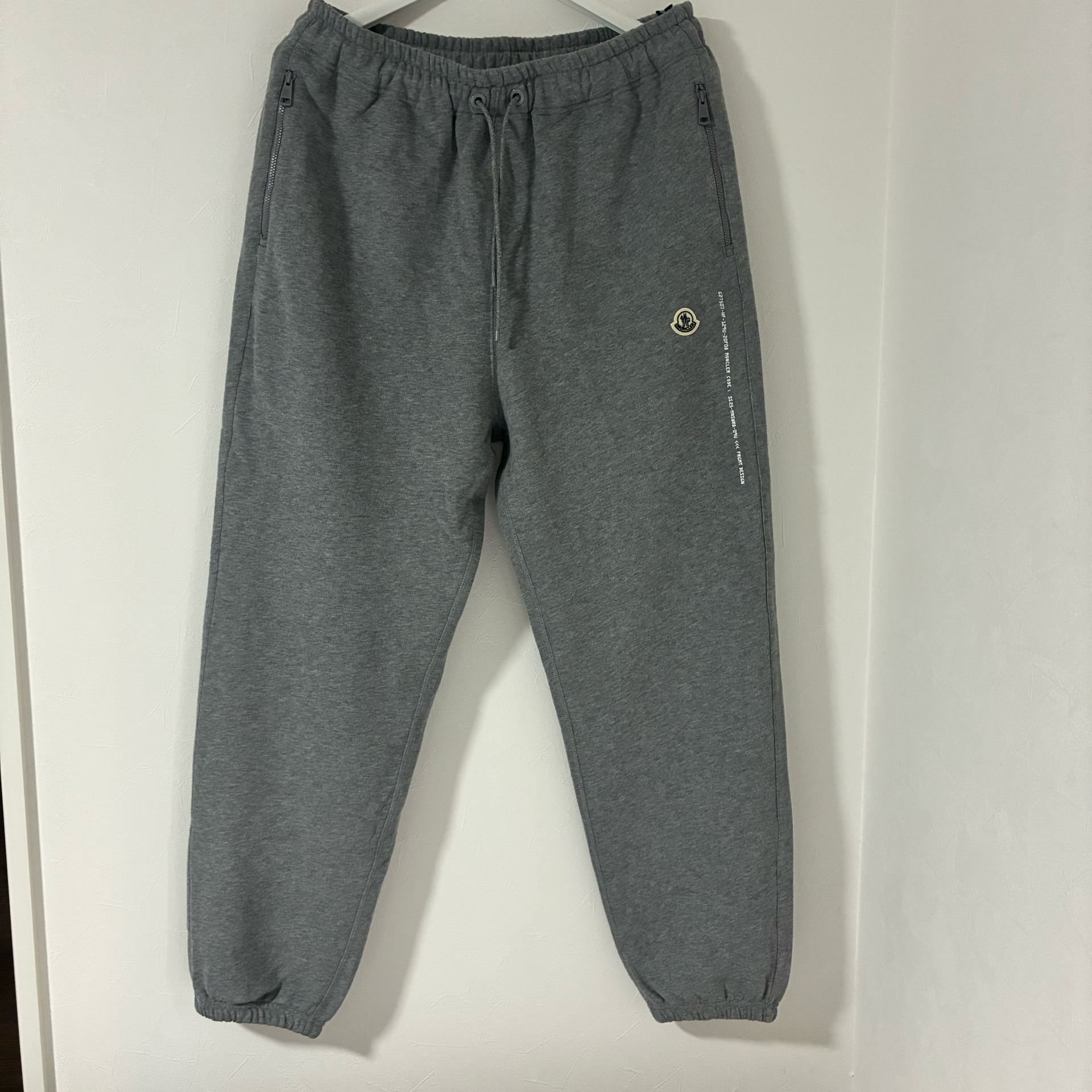 【新品タグ付】定価約11万 MONCLER FRGMT スウェットパンツ M