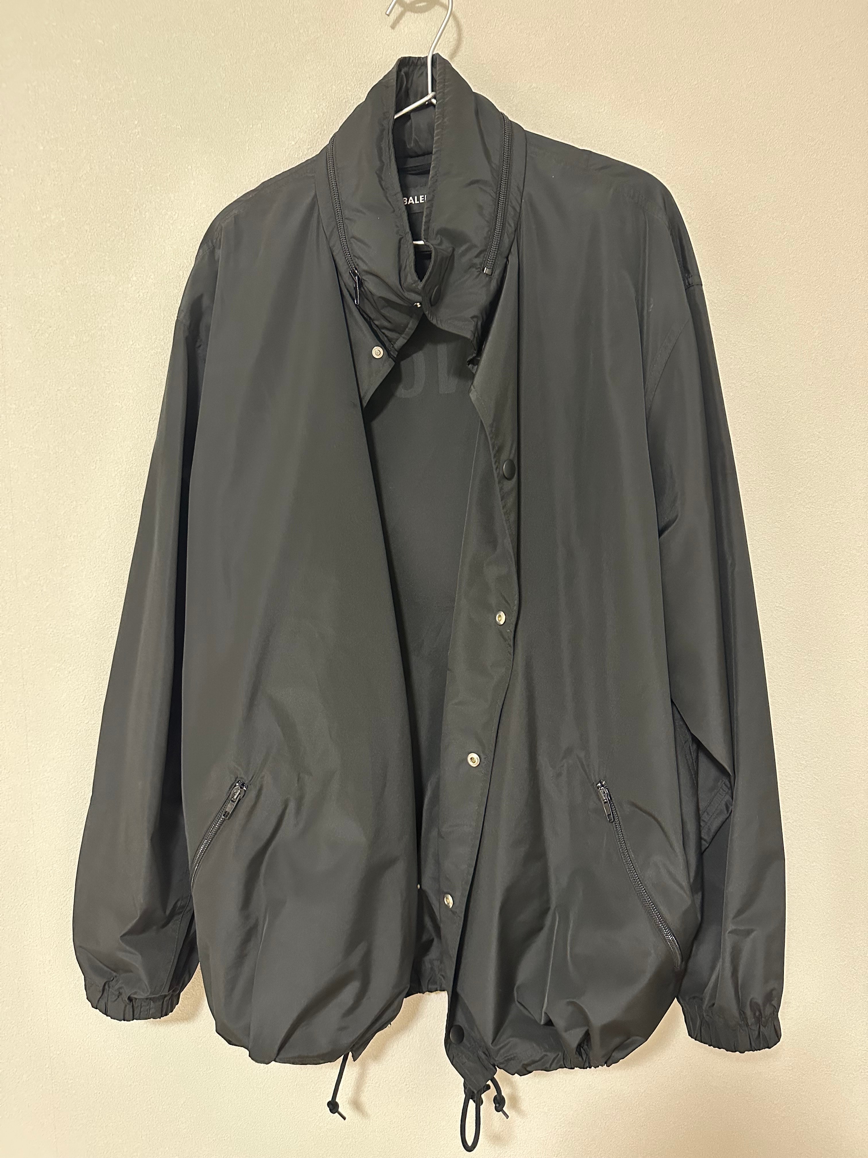 ナイロンジャケット