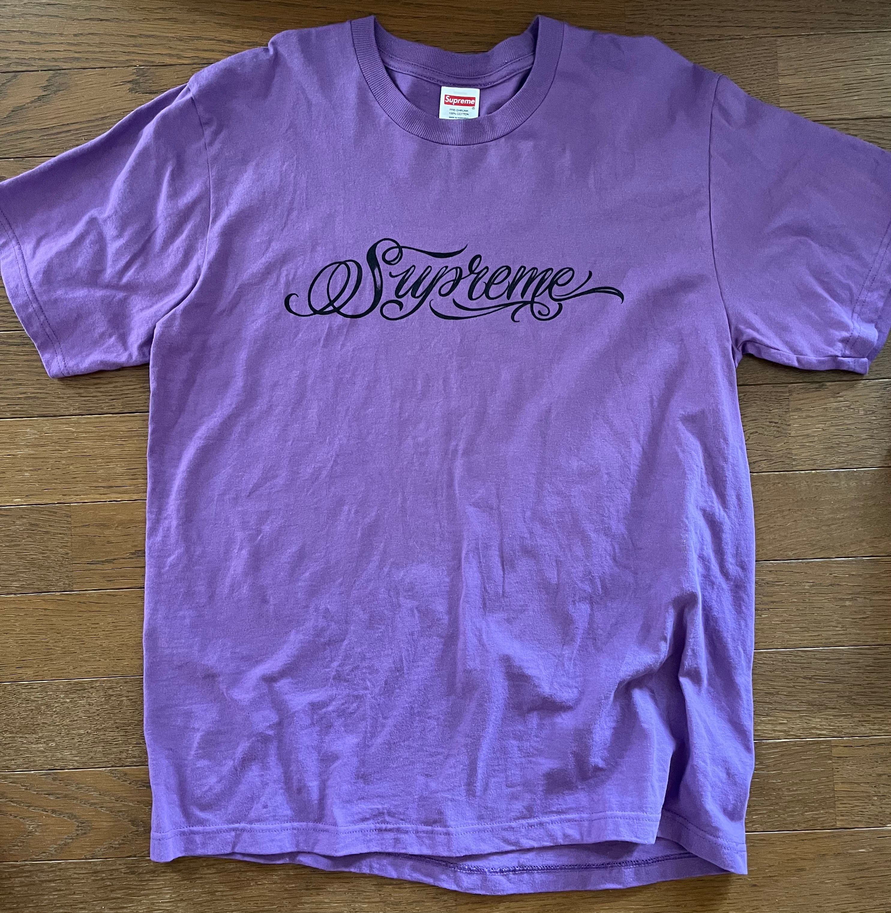 シュプリーム スクリプト Tシャツ "パープル"