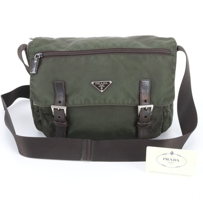 プラダ テスート ナイロントライアングルロゴ BT6671