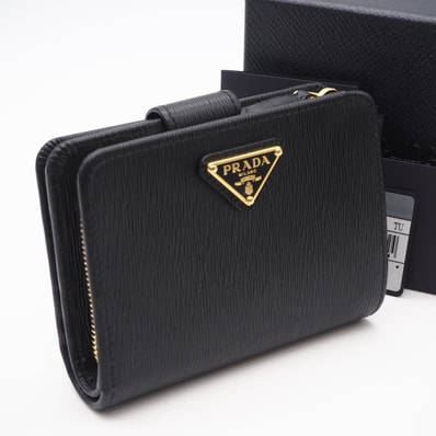 美品 PRADA プラダ ヴィッテロムーブ コンパクトウォレット 1ML018 二つ折り財布 ブラック カーフレザー レディース