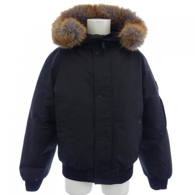 バーバリー BURBERRY 8091565 ダウンジャケット