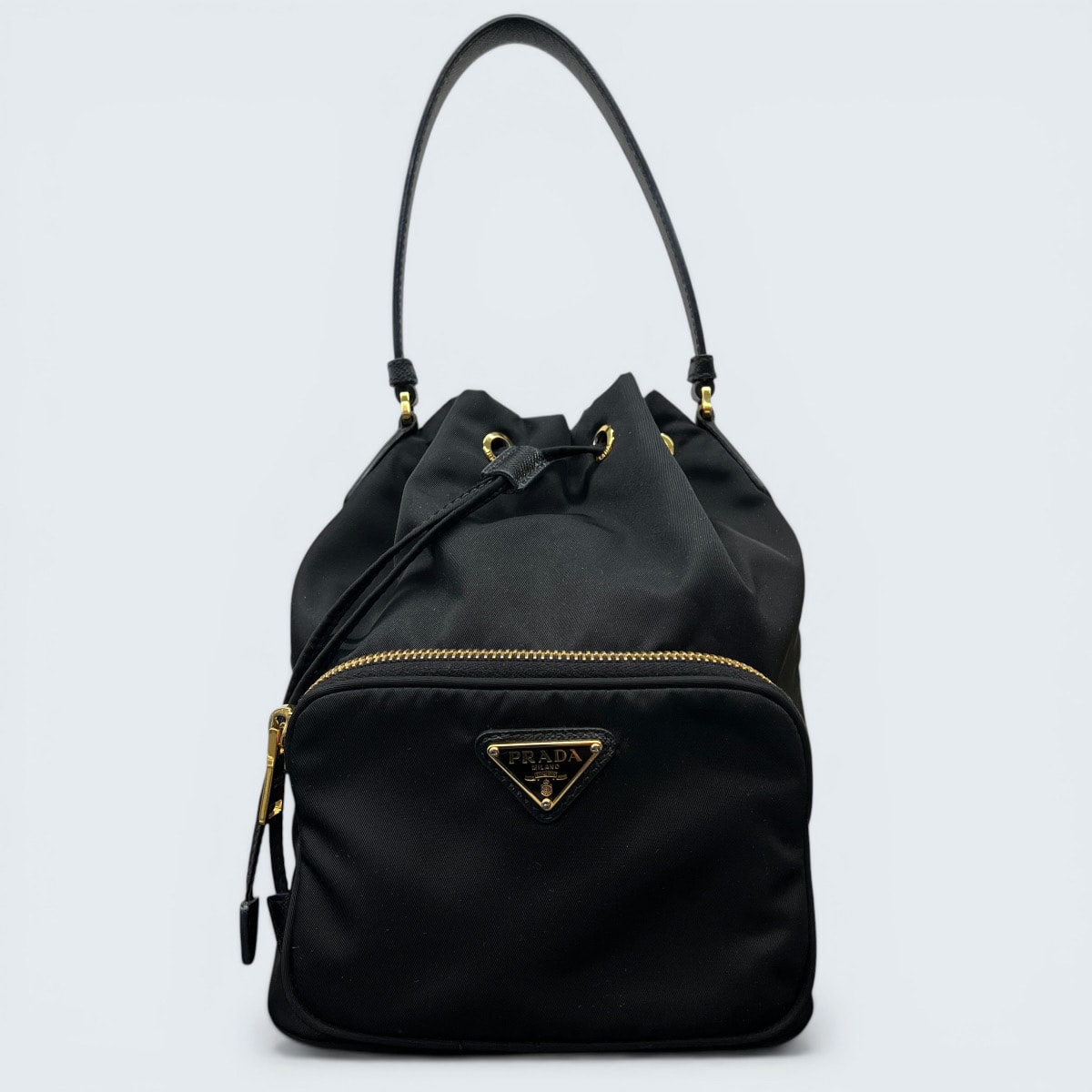 PRADA 極美品 プラダ デュエット Re-Nylon バケットバッグ 2way ハンドバッグ ショルダーバッグ 1BH038 ナイロン レザー ブラック トライアングルロゴ 三角プレート ロゴプレート リナイロン Aランク 鑑定済 中古 プラダバッグ
