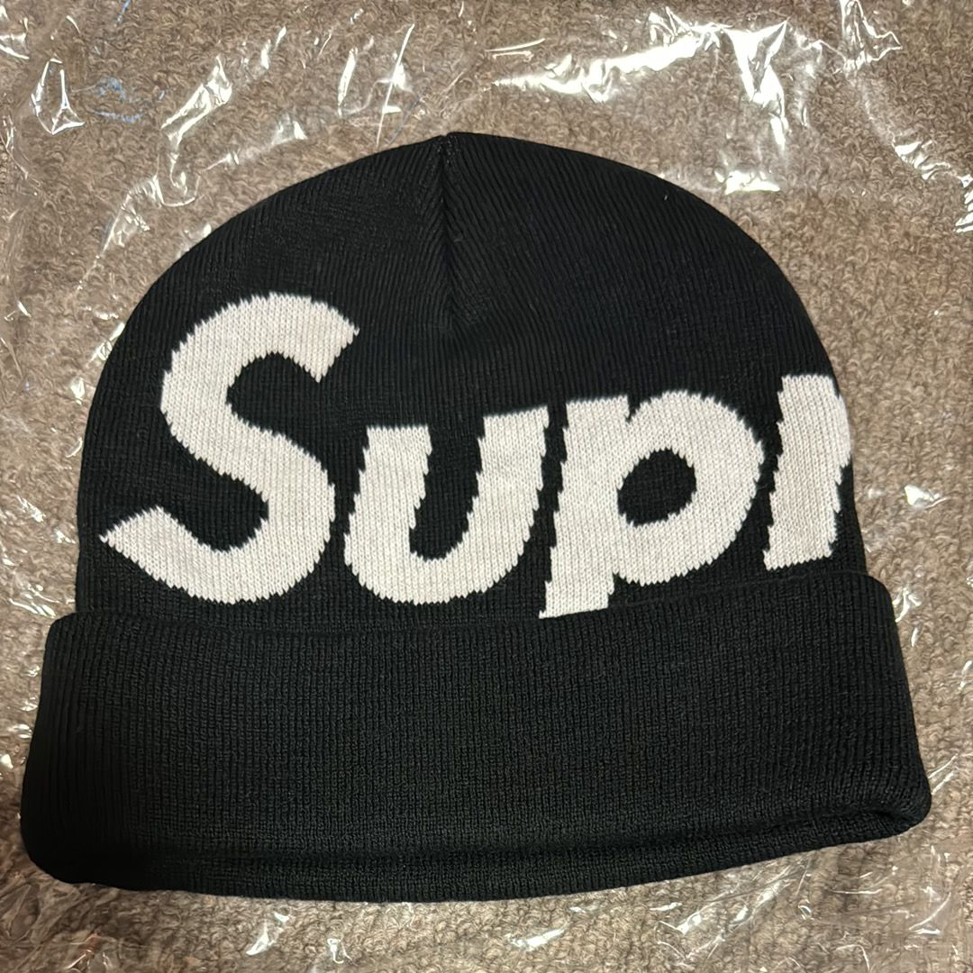 Supreme Big Logo Beanie "Black"