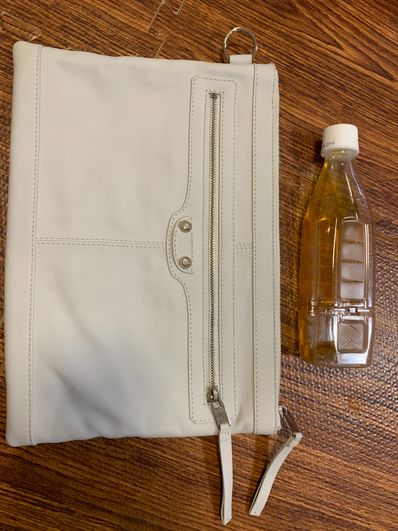 クラッチバック