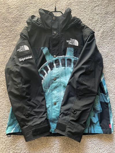 Supreme x The North Face Statue of Liberty Mountain Jacket "Black"