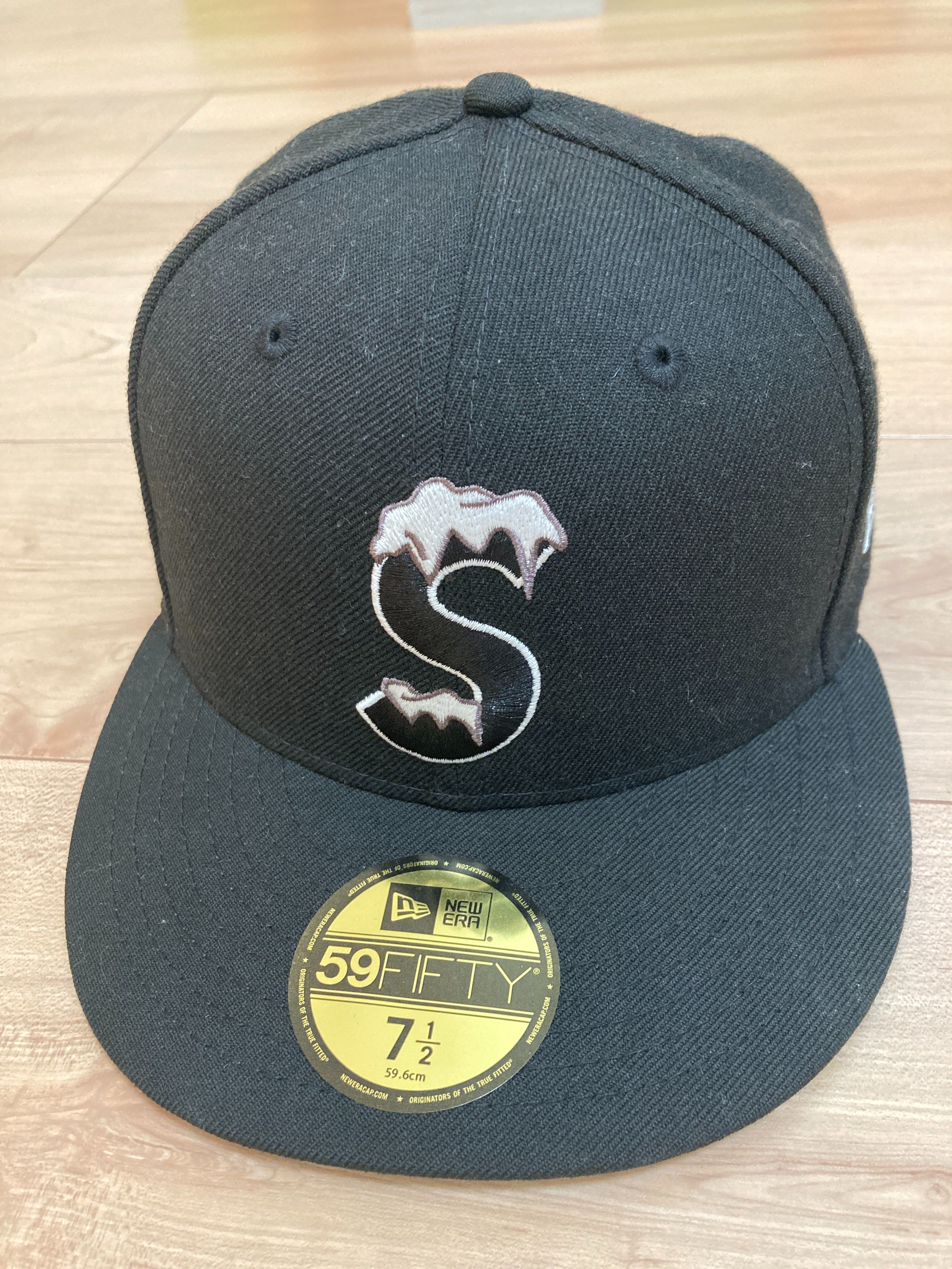 Supreme S Logo New Era® "Black" (20FW)