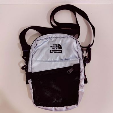 Supreme x The North Face Metallic Shoulder Bag "Silver" NF0A3KW3 / NM818371