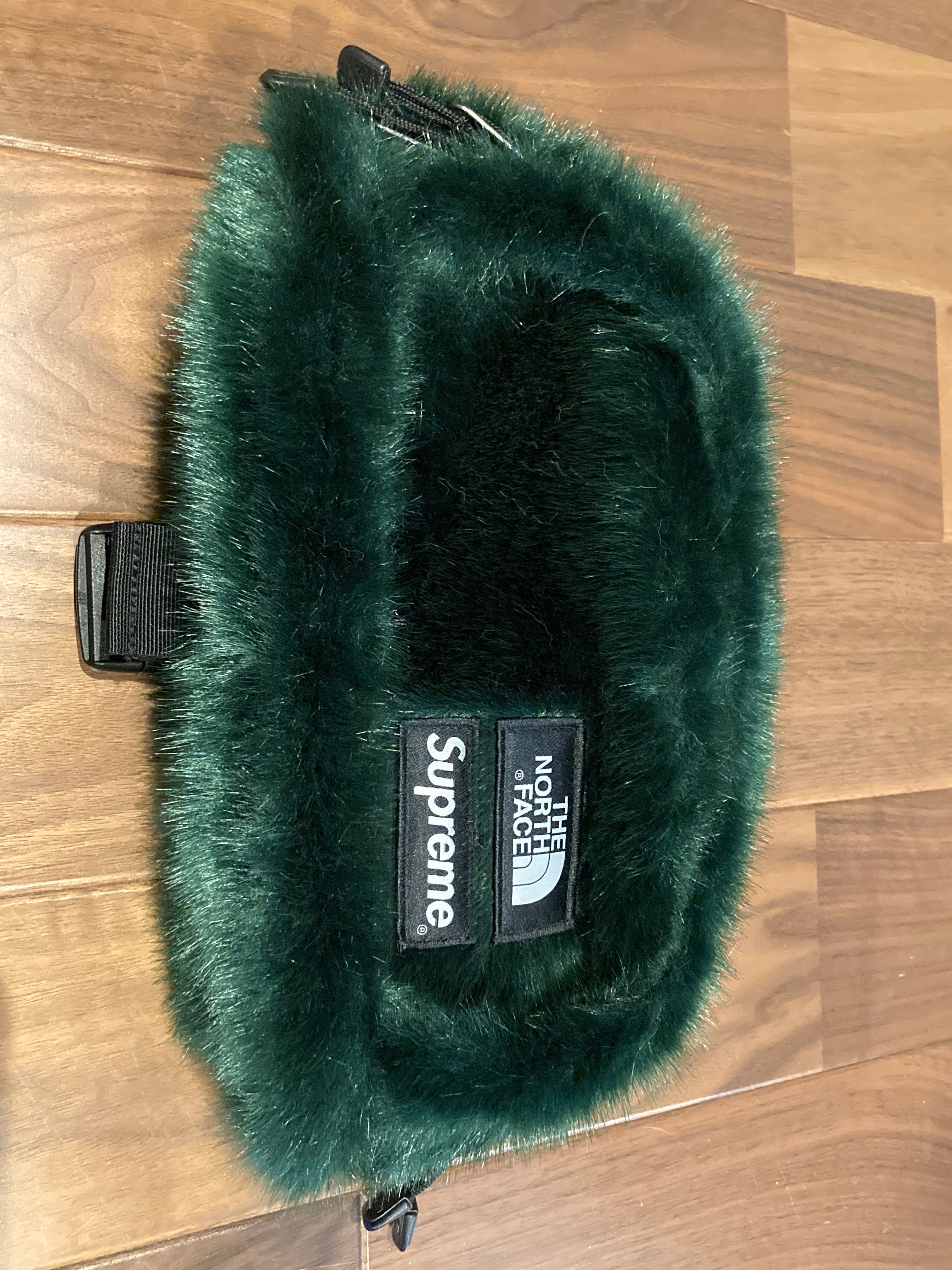 Supreme x The North Face Faux Fur Waist Bag "Green" NM82093I / NF0A5G87