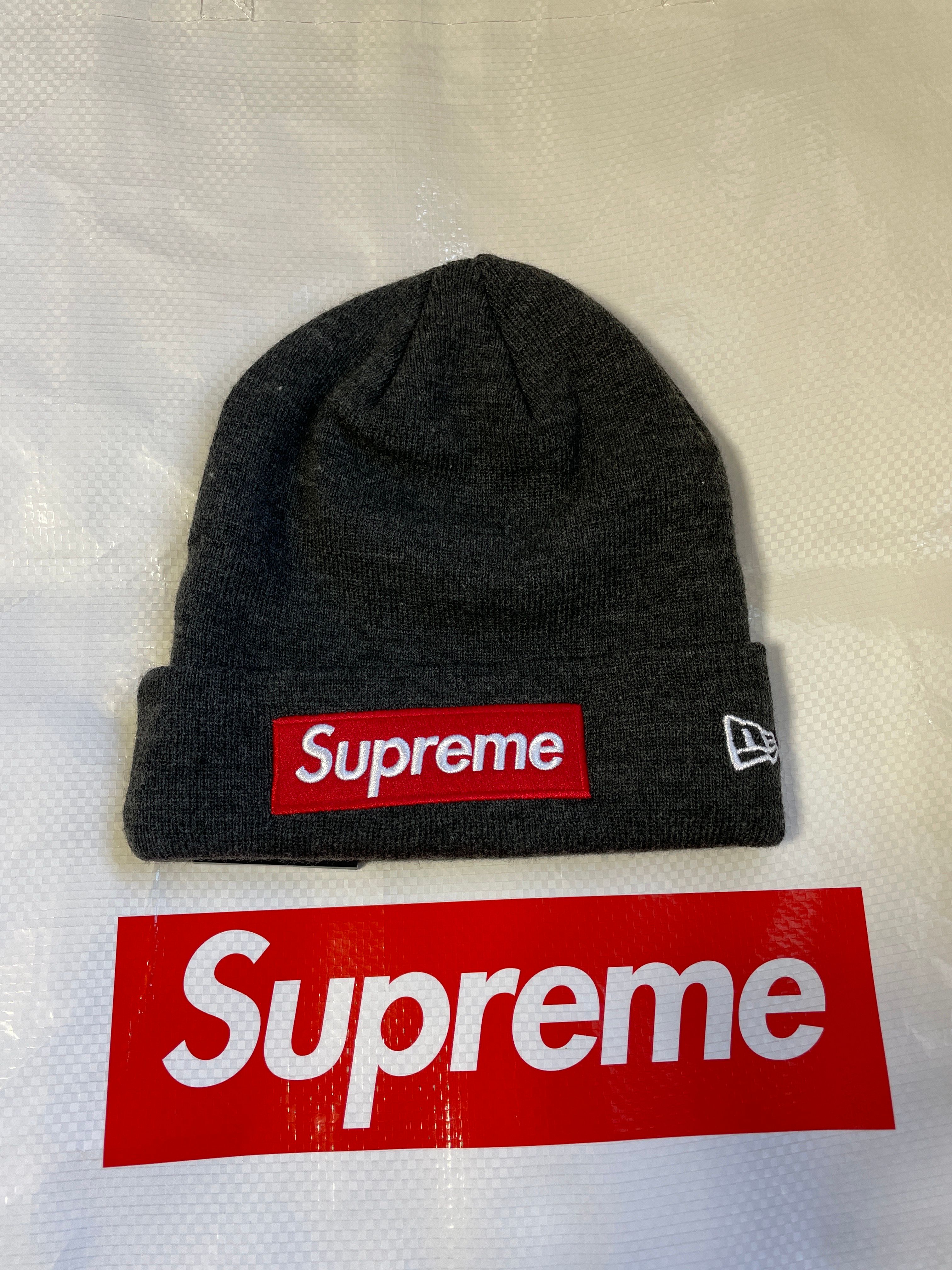 Supreme New Era® Box Logo Beanie "Charcoal" (21FW)