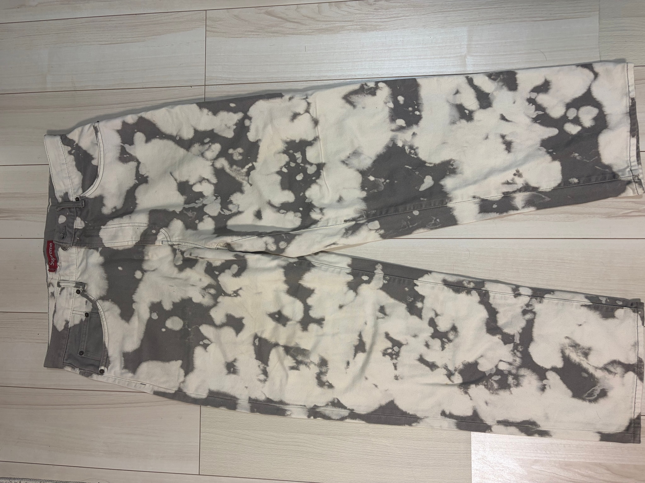 Supreme Baggy Jean "Bleached"