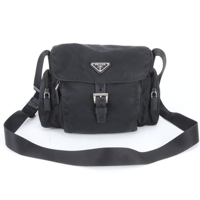 プラダ テスート ナイロントライアングルロゴショルダーバッグ