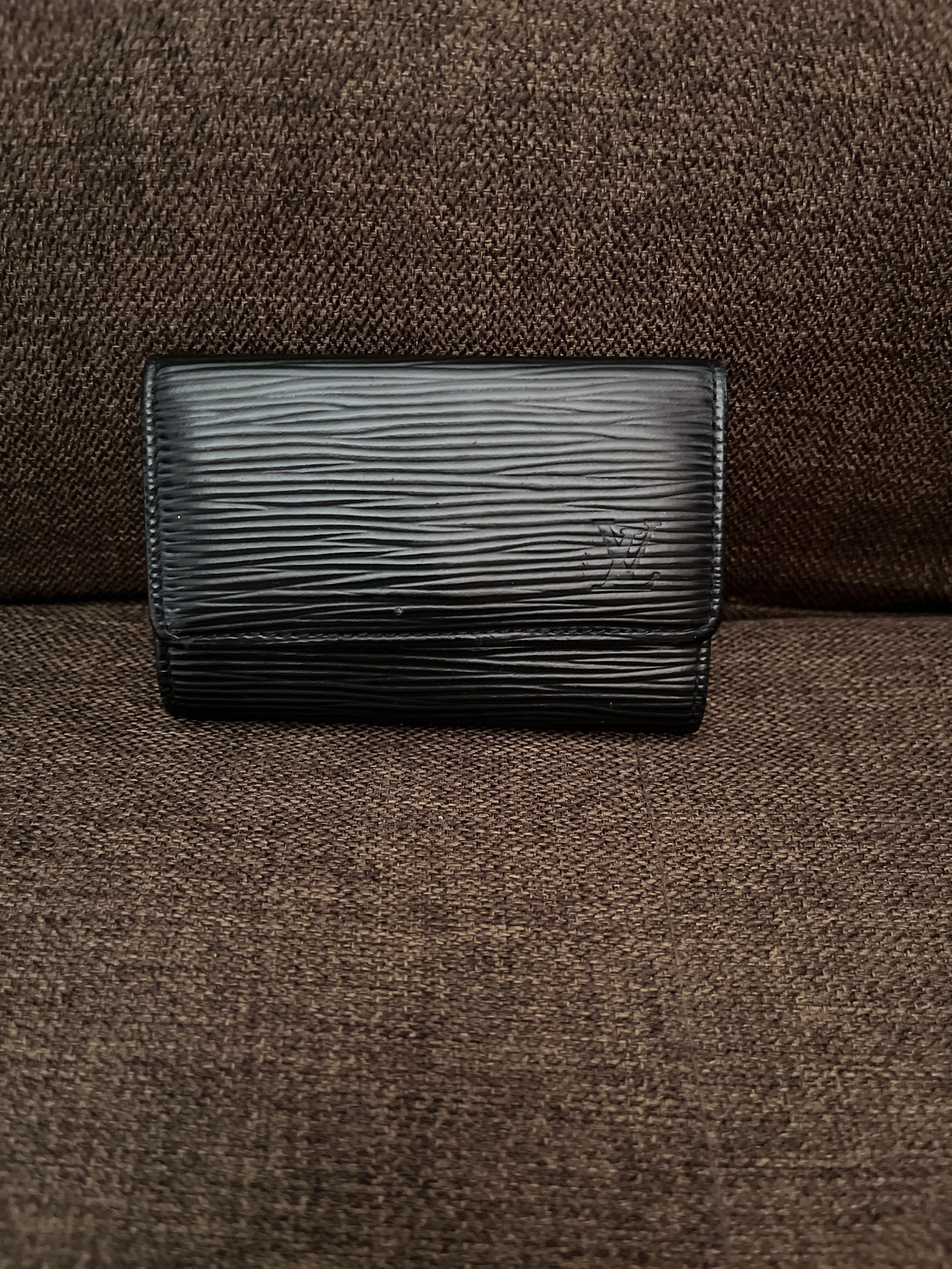 Louis Vuitton 6 Key Holder Epi Leather