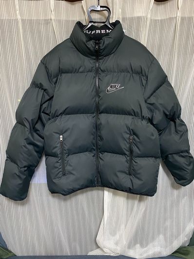 Supreme / Nike® Reversible Puffy Jacket "Black"