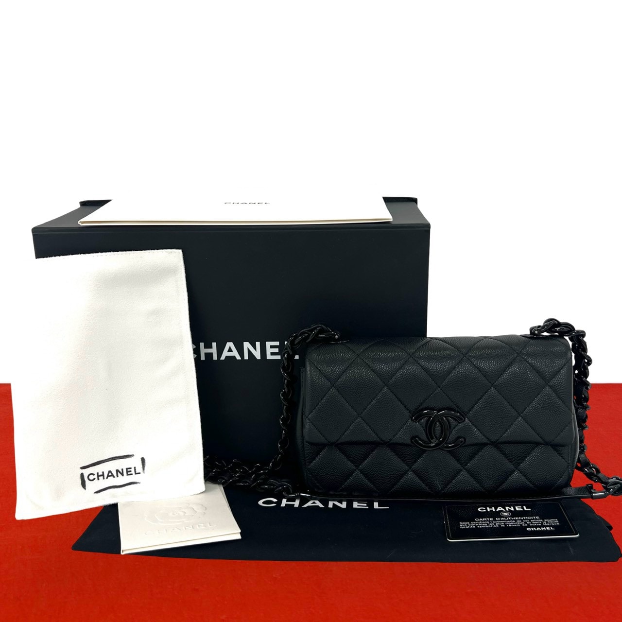 CHANEL シャネル マトラッセ ココマーク 金具 キャビアスキン ショルダーバッグ ブラック
350-7