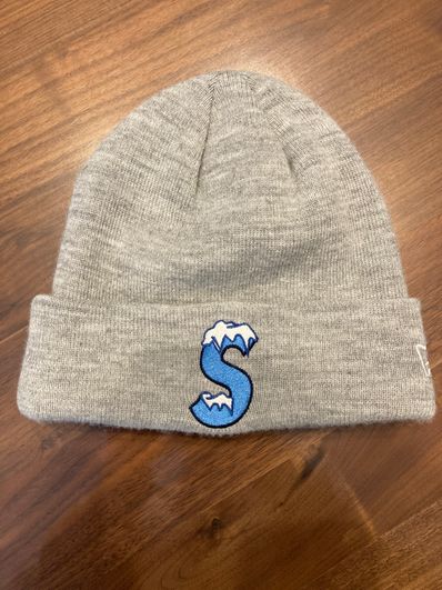 Supreme New Era® S Logo Beanie "Heather Grey" (19FW)