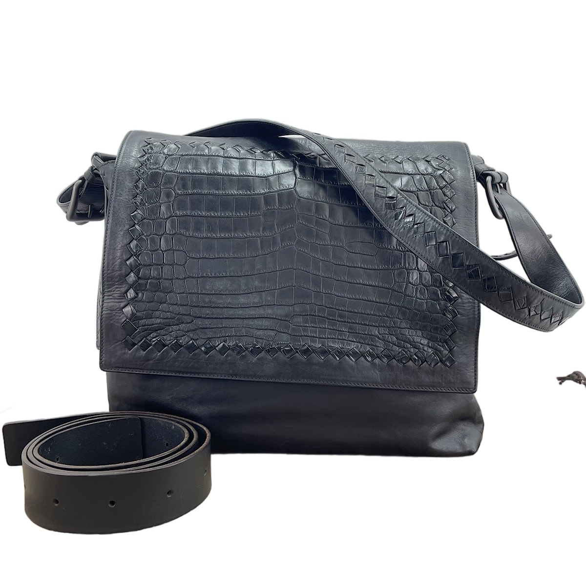 ボッテガヴェネタ BOTTEGAVENETA レザー クロコ型押し メッセンジャーバッグ【中古】