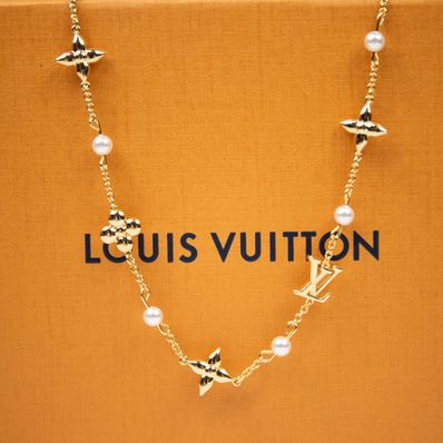Louis Vuitton Louisa Necklace "Gold"