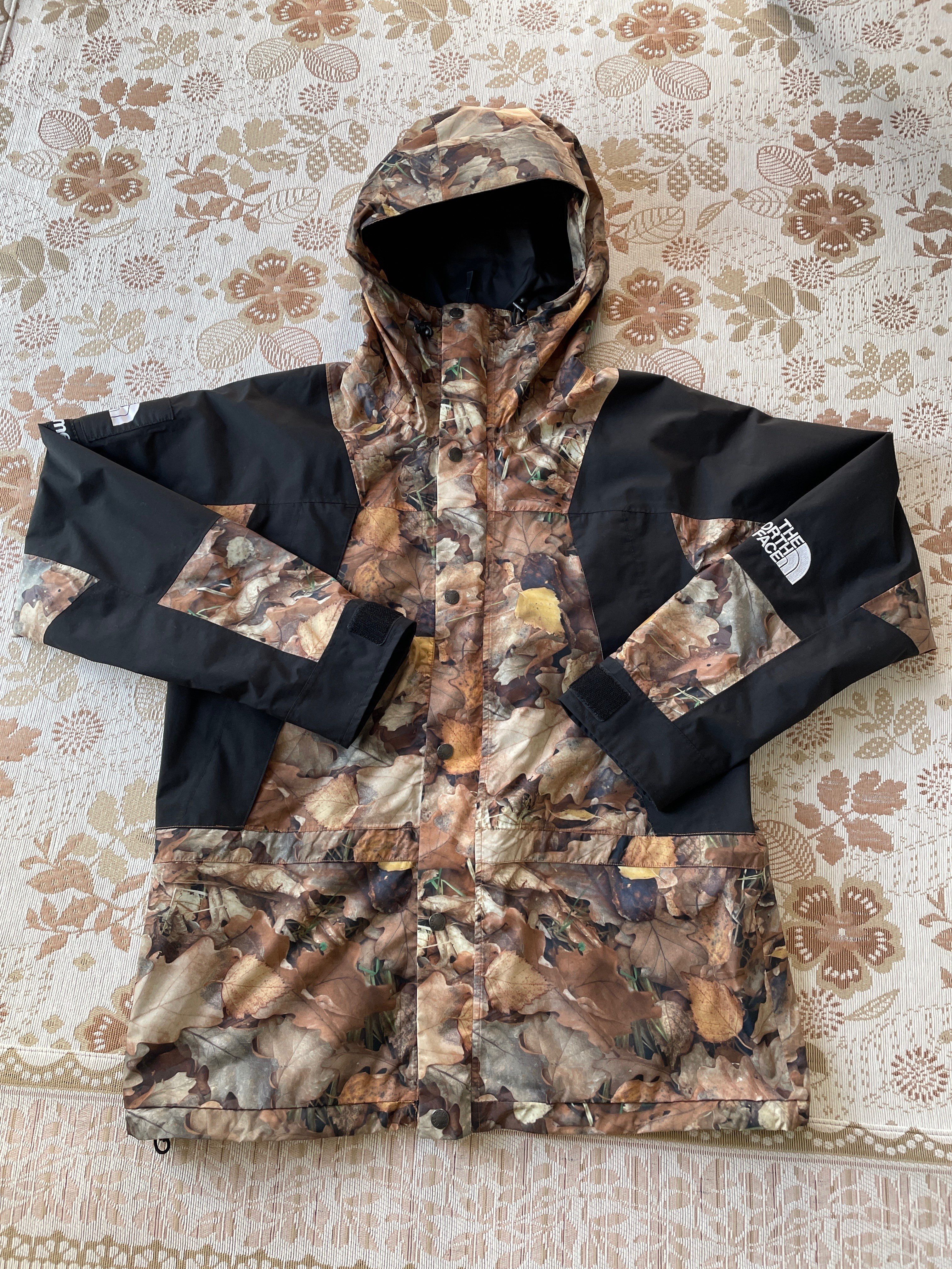 Supreme x The North Face Leaves Mountain Light Jacket "Leaves"