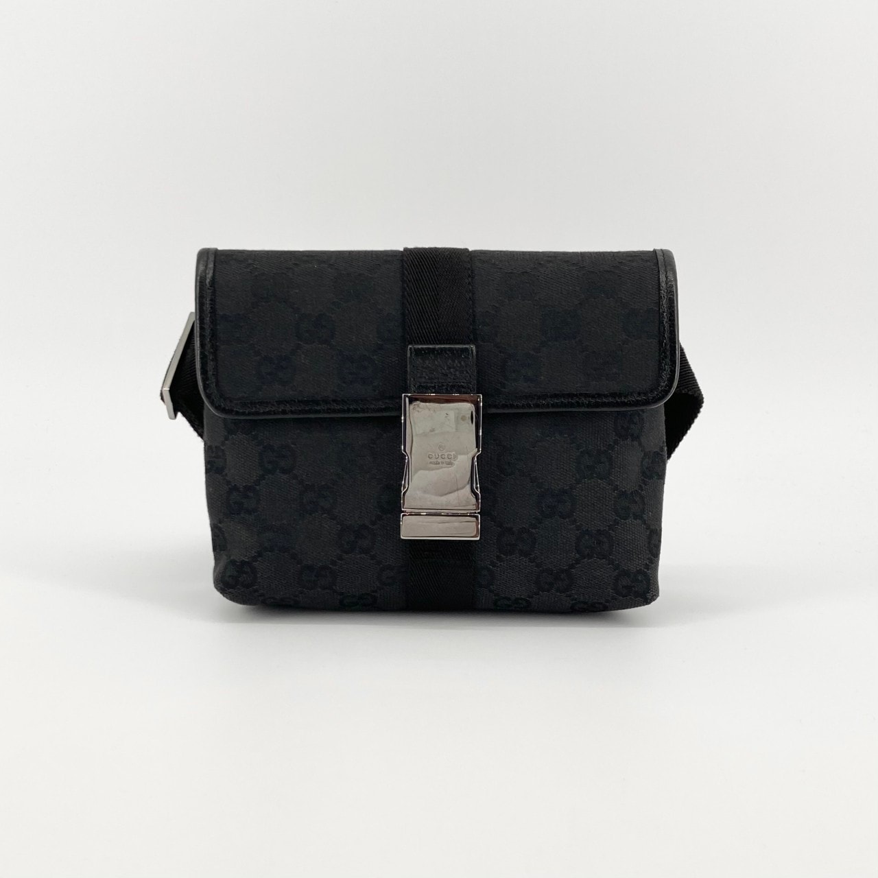 GUCCI(グッチ) GGキャンキャンバス 131236 ウエストバッグ ブラック