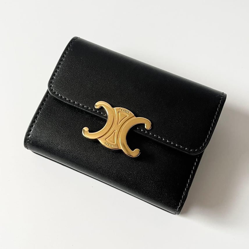 CELINE 三つ折り財布 ブラックレザー セリーヌ 美品 * CELINE CELINE 三つ折り財布 ブラックレザー セリーヌ 美品 * CELINE