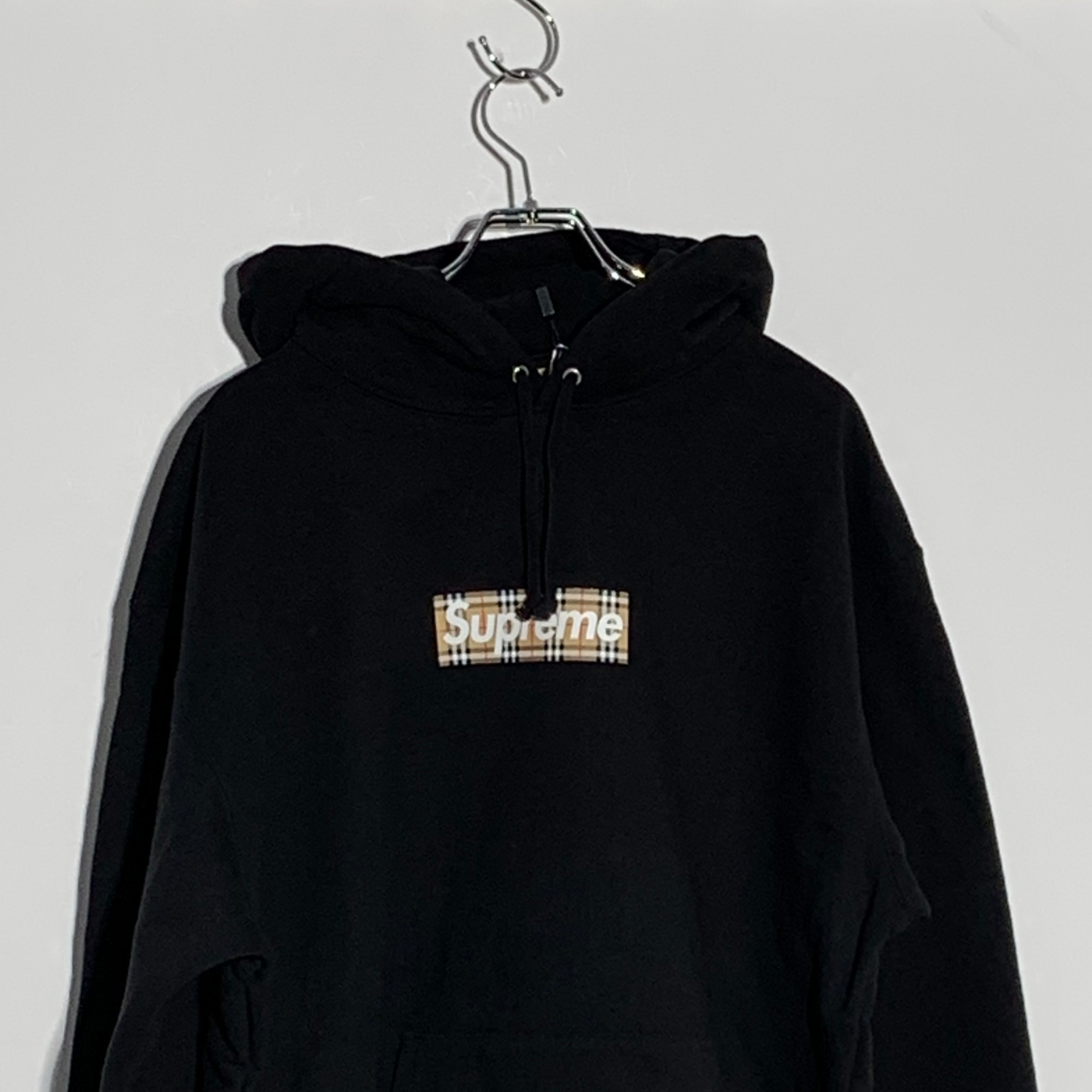 Supreme / Burberry Box Logo Hooded Sweatshirt "Black"