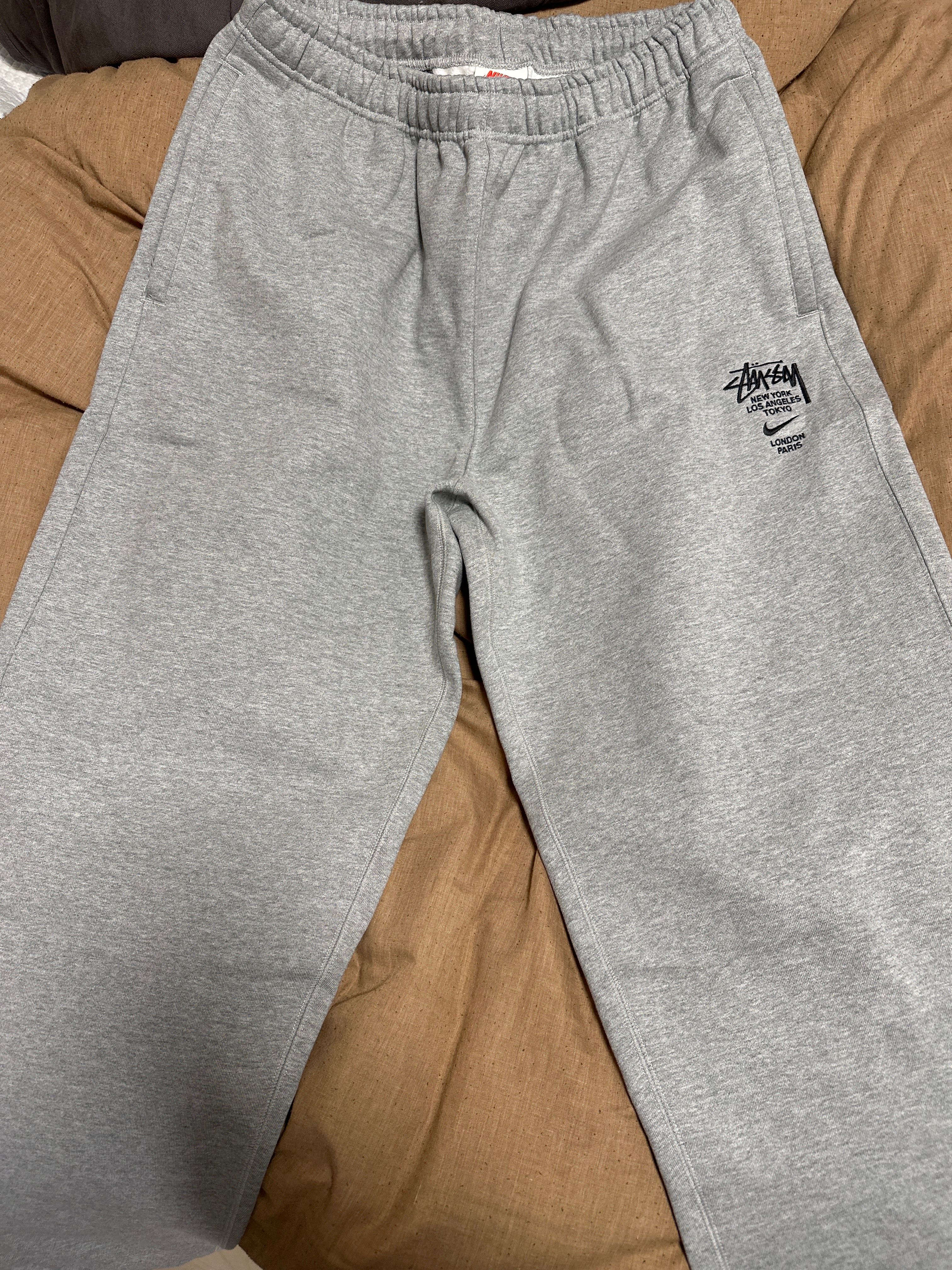 Nike x Stussy International Sweatpants (US Size) "Grey" DC4227-050