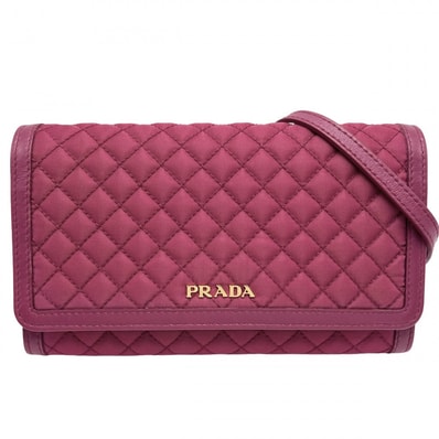 PRADA プラダ チェーンウォレット キルティング ショルダーバッグ ショルダーウォレット 財布 肩掛け 斜め掛け 1M1437 ナイロン レザー ピンク ゴールド金具 レディース 美品【中古品】