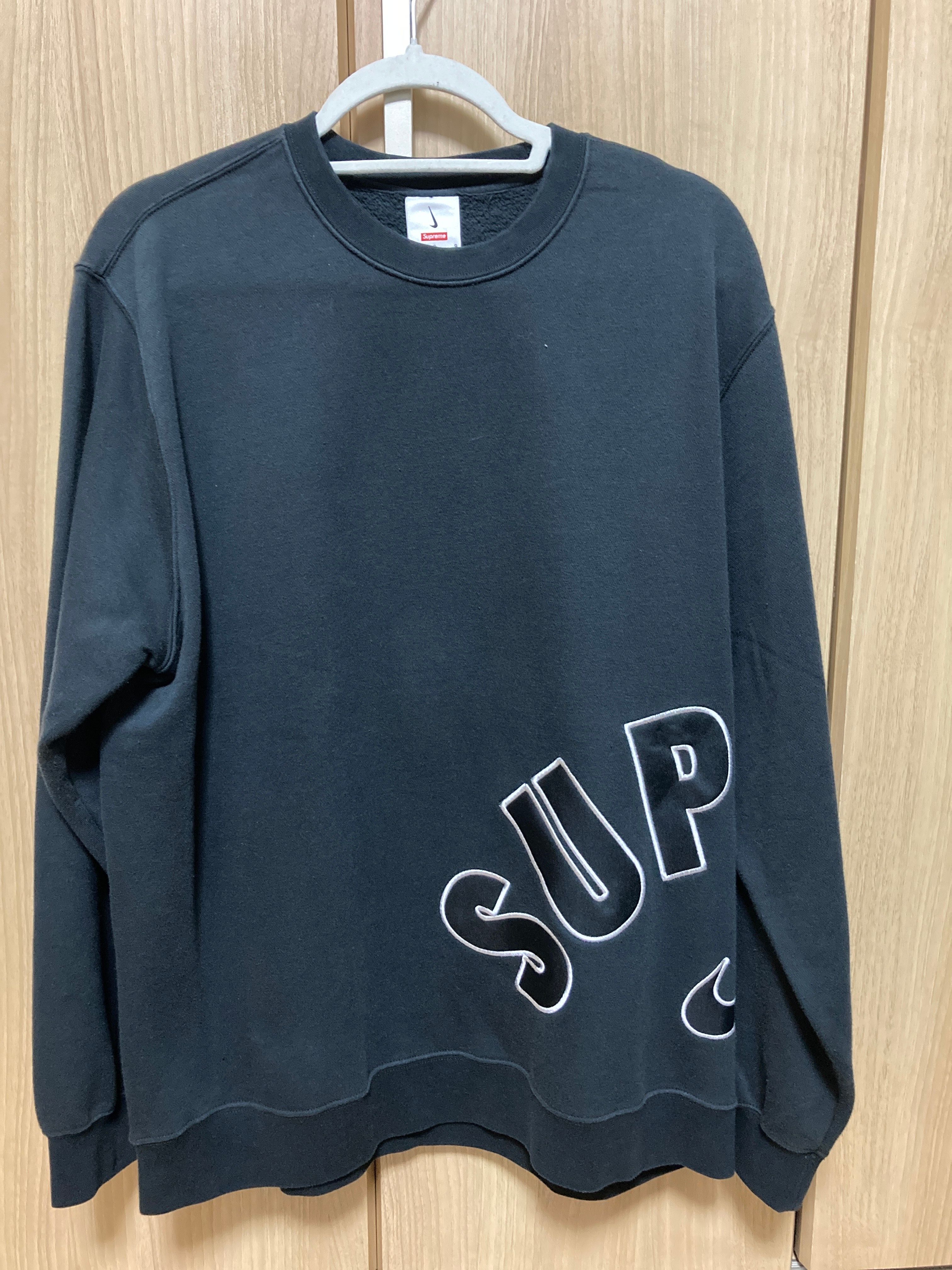 Supreme / Nike Arc Crewneck "Black"