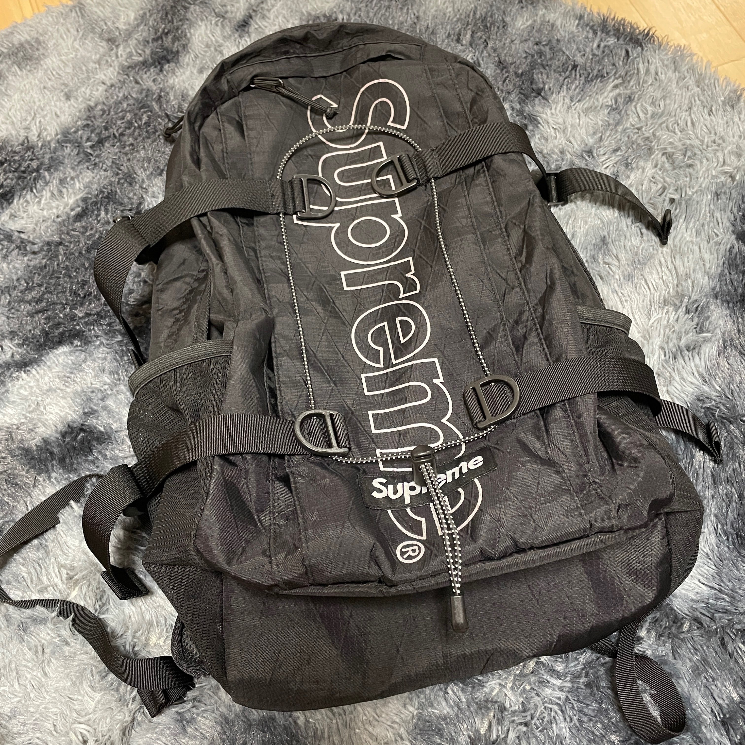 Supreme 18FW Backpack "Black"