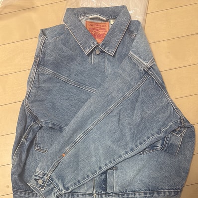 LEVI'S x Nike Denim Trucker Jacket "Light Indigo" 002TM-0000