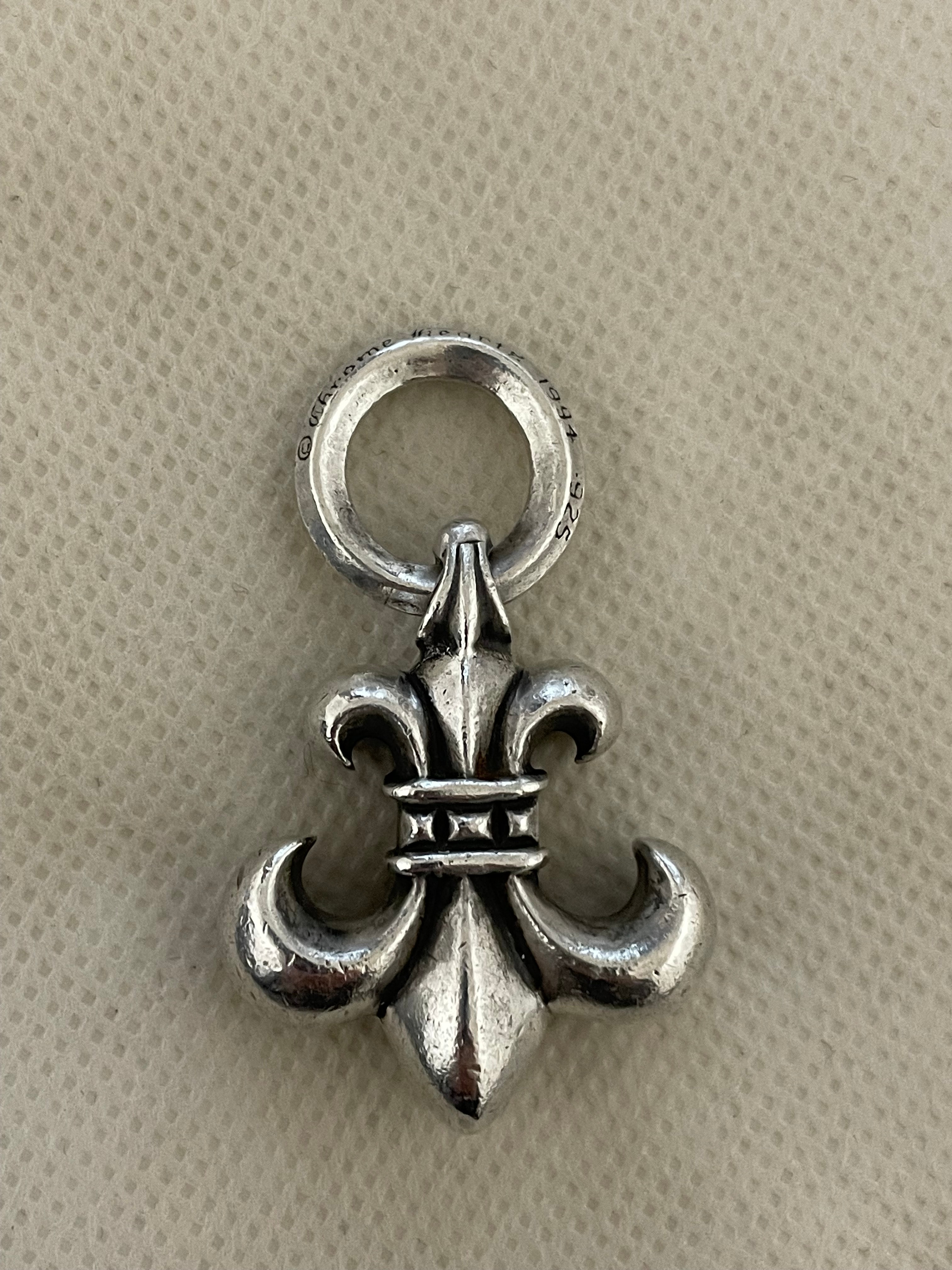 Chrome Hearts BS Fleur Charm "Silver"