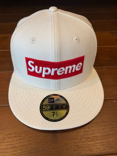 Supreme World Famous Box Logo New Era® "White"